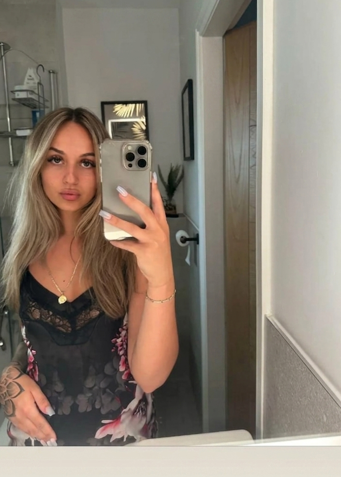 Hair styling by Jerry Nolan