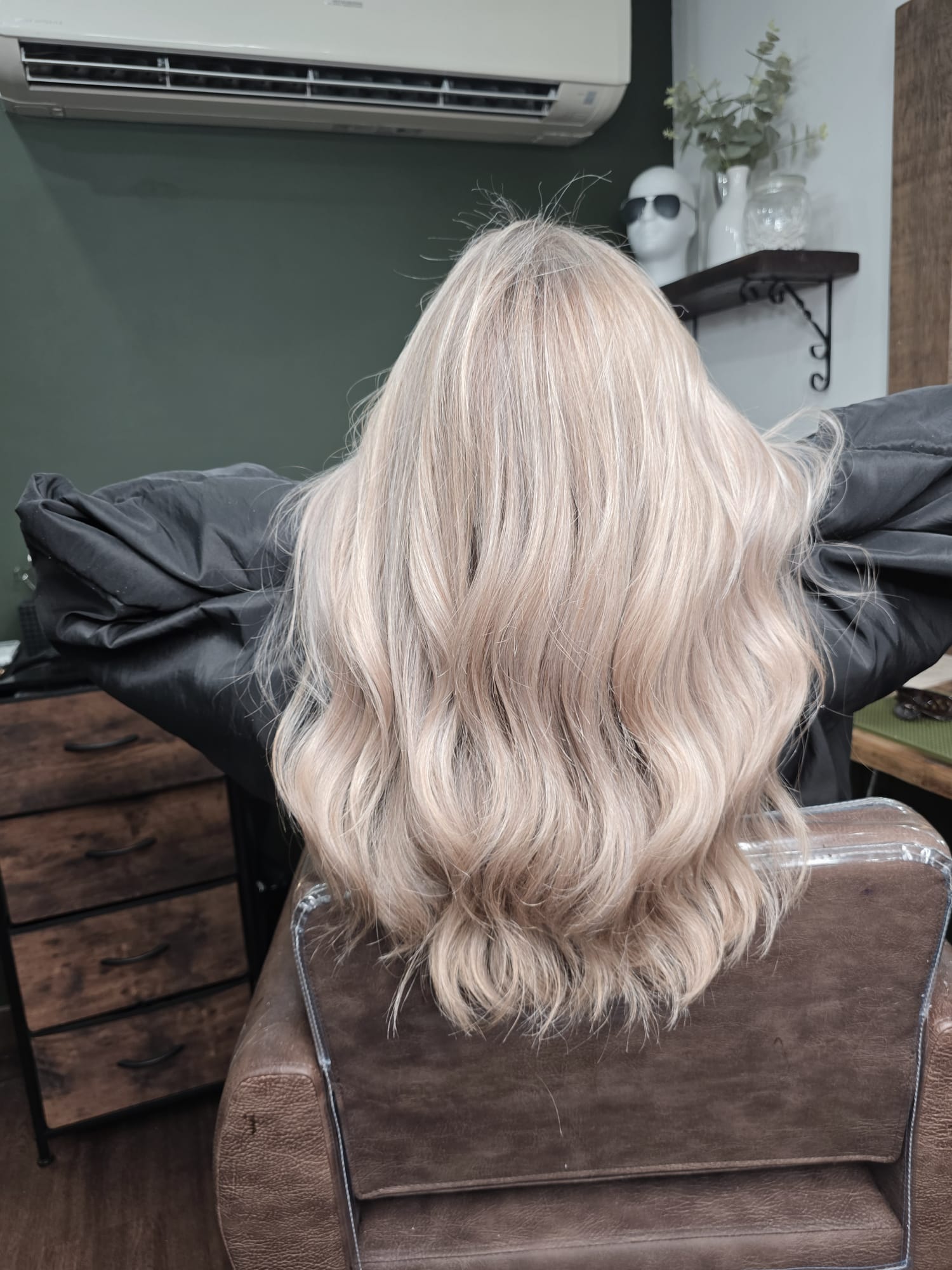 Hair styling by Jerry Nolan